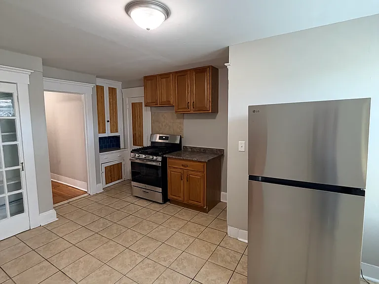 64 Stanley St #3 — Photo 8