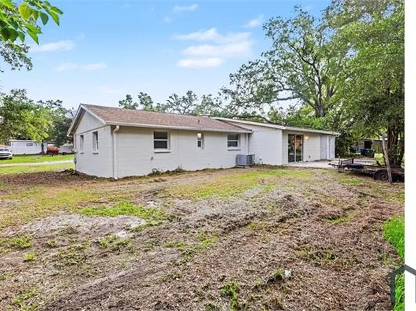 3007 E Knollwood St, Tampa, FL 33610