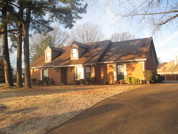 880778_ Front Right_02082016