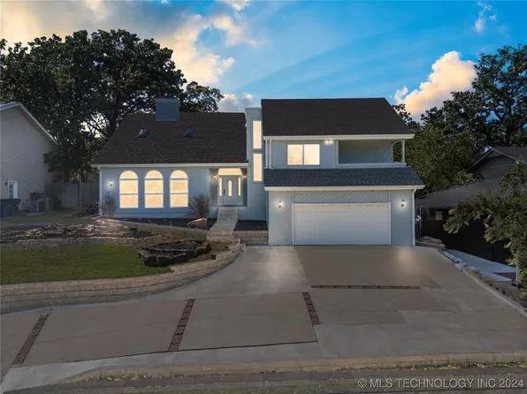 8378 S Urbana Ave, Tulsa, OK 74137