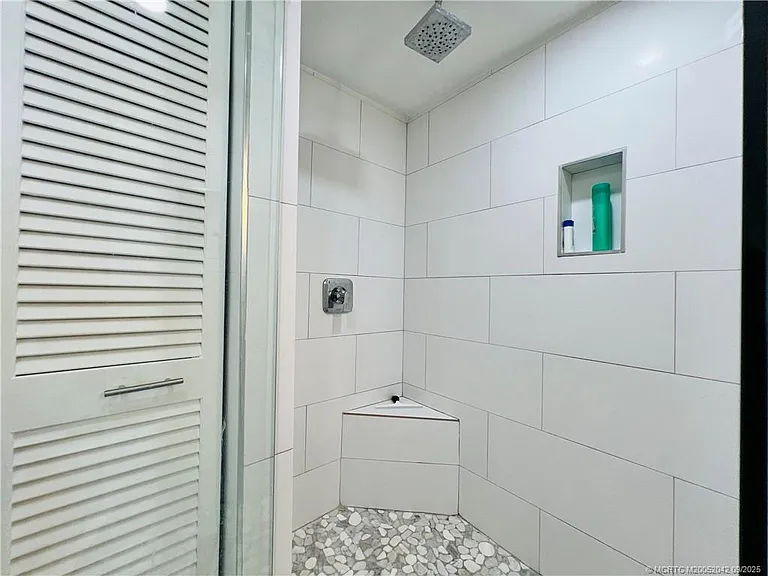 9400 S Ocean Dr #707 — Photo 28