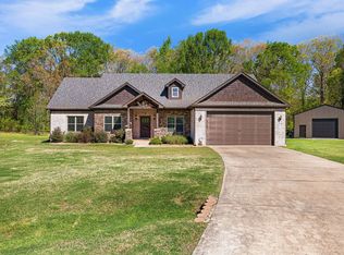 405 Sandy Creek Dr, Ward, AR 72176