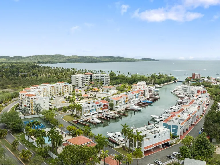 E28 Boqueron Marina — Photo 2
