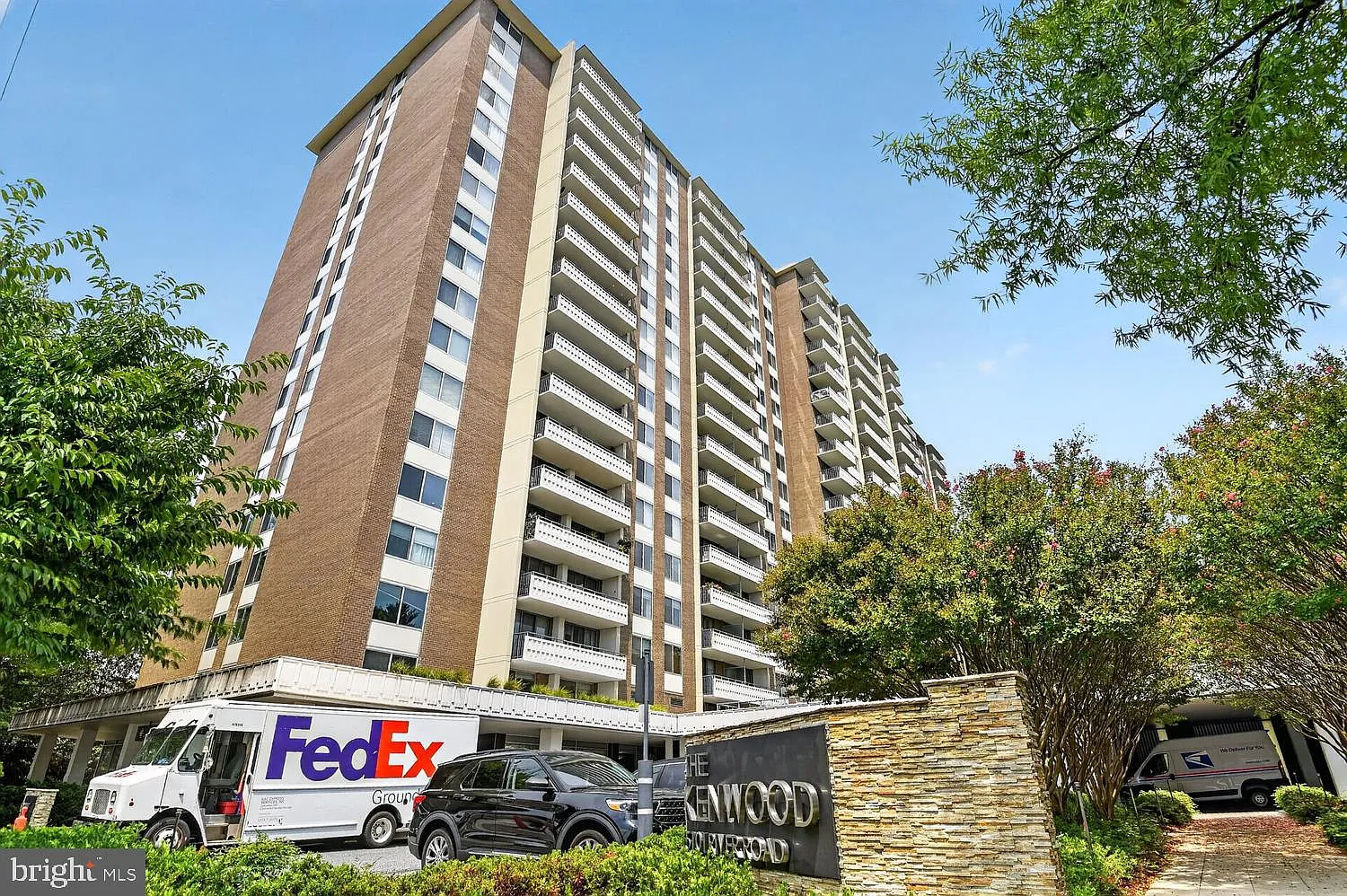 2 bed, 2.0 bath, 1336 sqft, $2,850 — Photo 1