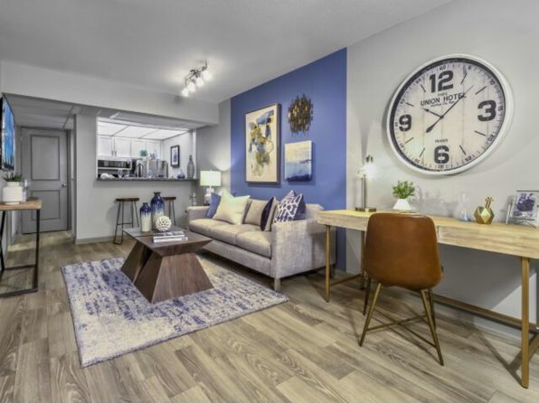 100 Matador Ln #220