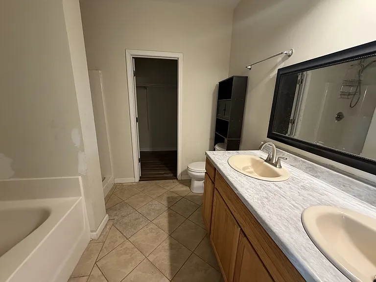 2501 Burkholder Rd — Photo 22