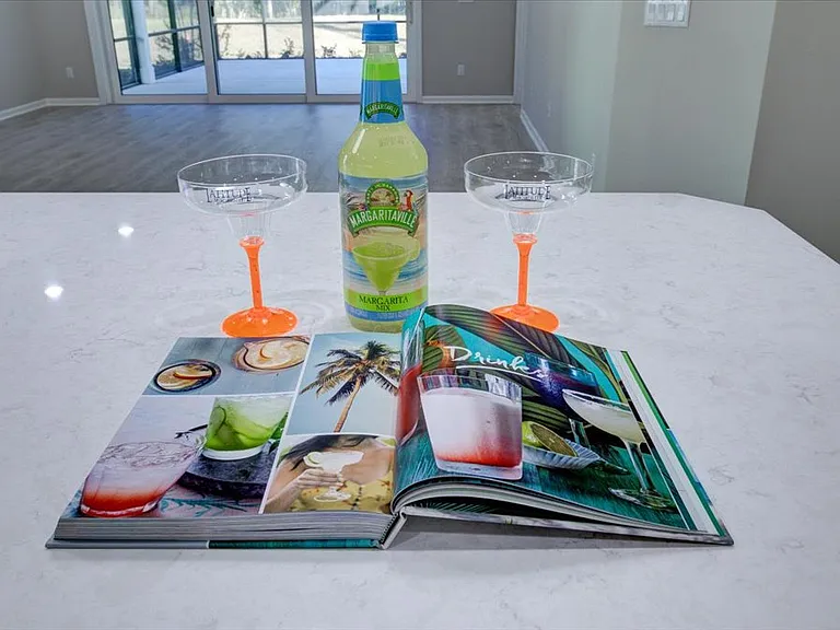 363 Harborside Dr — Photo 42