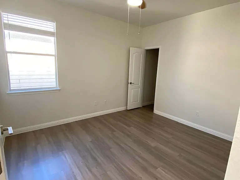 3806 Juniper Hills St — Photo 21