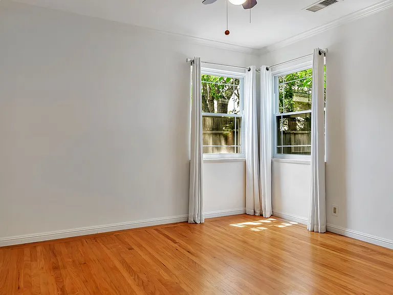 1228 Ruby St — Photo 15