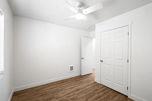 781 S 1800 W Photo 1