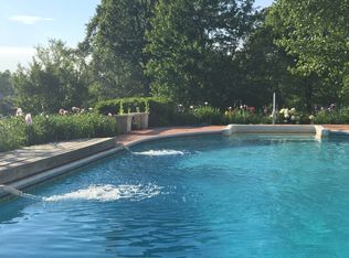 105 Valley View Dr, Central City, KY 42330