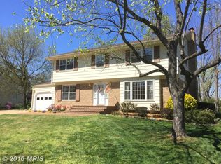 8611 Gateshead Rd, Alexandria, VA 22309