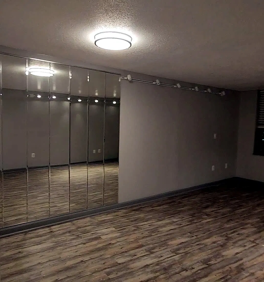 1 bed, 650 sqft, $1,850 — Photo 2