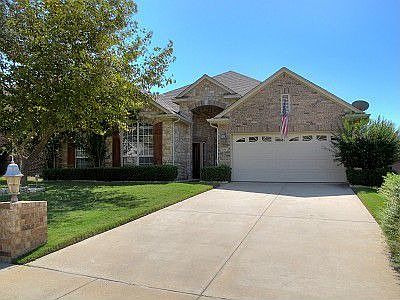 5th image of 105 Lakehill Ct