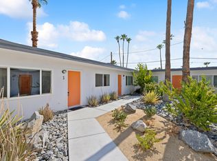520 S Desert View Dr #4, Palm Springs, CA 92264