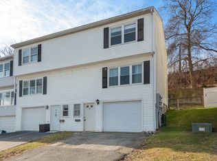10 Arline St, Worcester, MA 01607