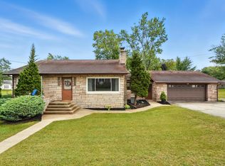 401 10th St SW, Demotte, IN 46310