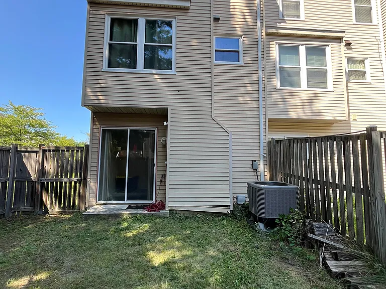 4229 Tazewell Ter — Photo 30