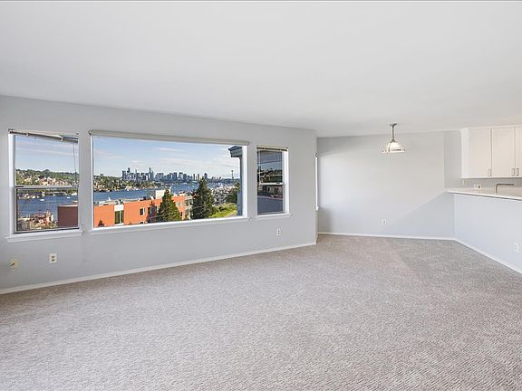 5th image of 3901 2nd Ave NE APT 301