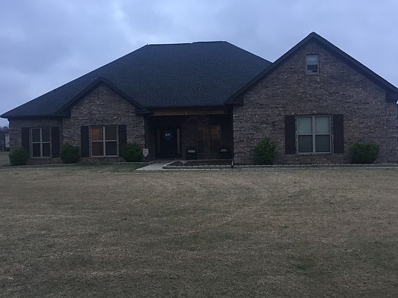 3450 Sunglo Dr