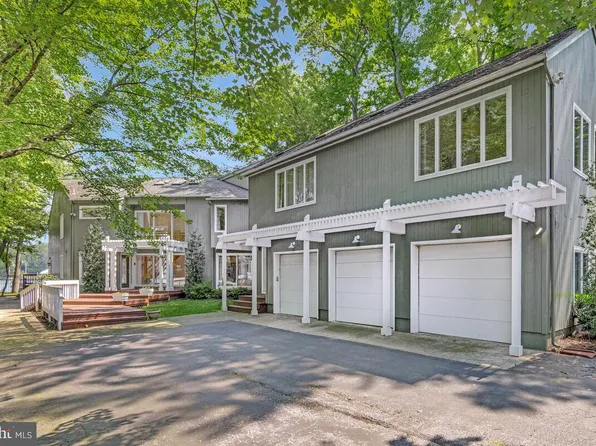 471 Maple Rd, Severna Park, MD 21146