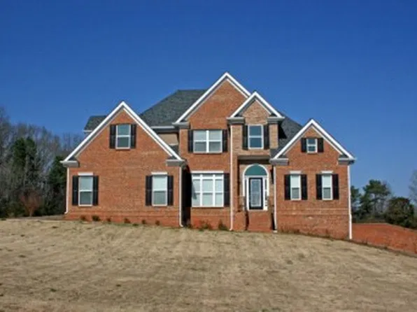 200 Hargrove Cir, Winterville, GA 30683