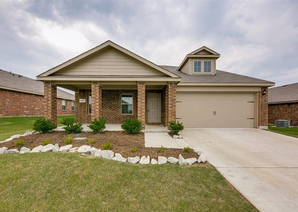 1st image of 2913 Lismore Dr