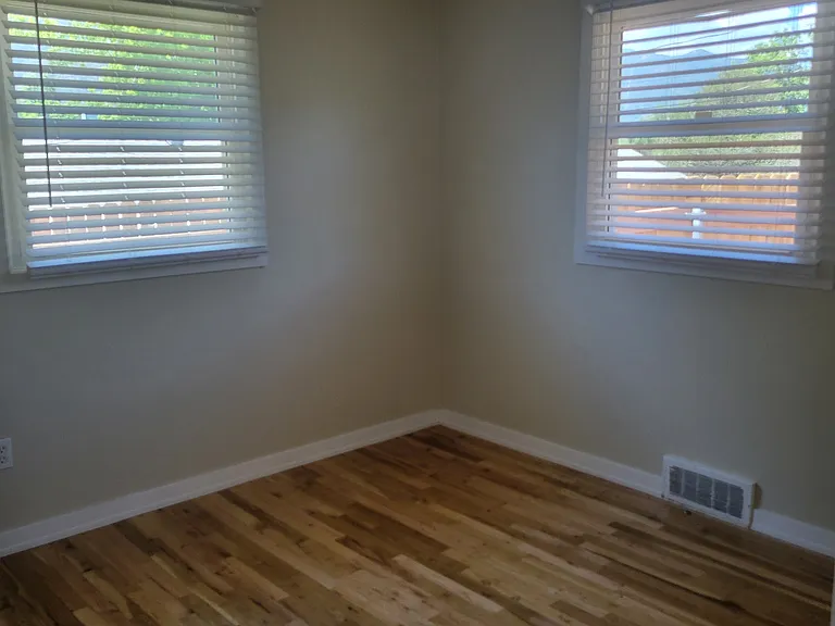 410 N 28th St #410 — Photo 7