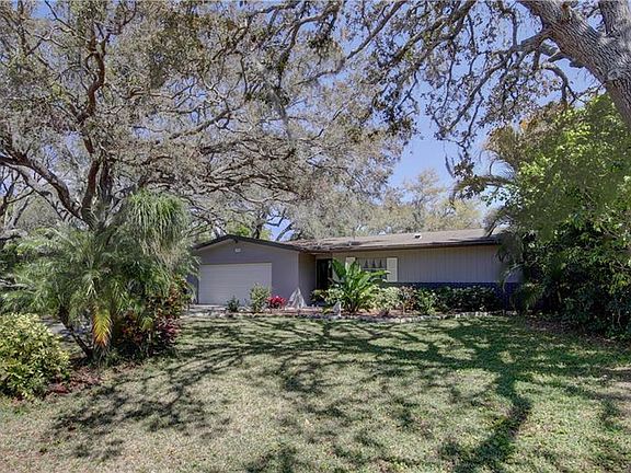 2nd image of 1330 Park View Ln