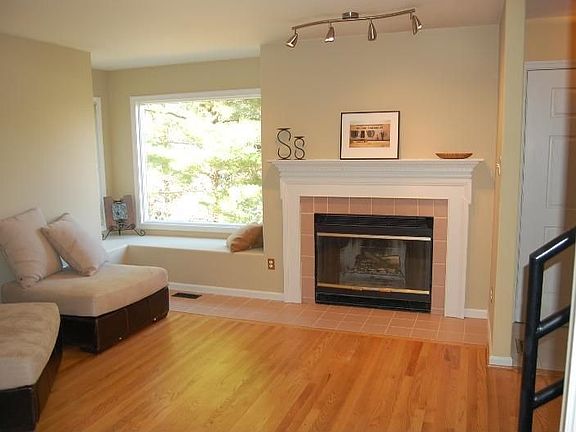 2nd image of 1206 Campwoods Ct