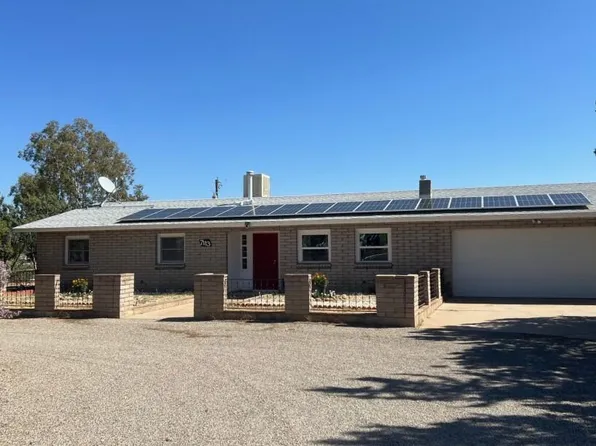 7113 S Jaxel Road, Hereford, AZ 85615