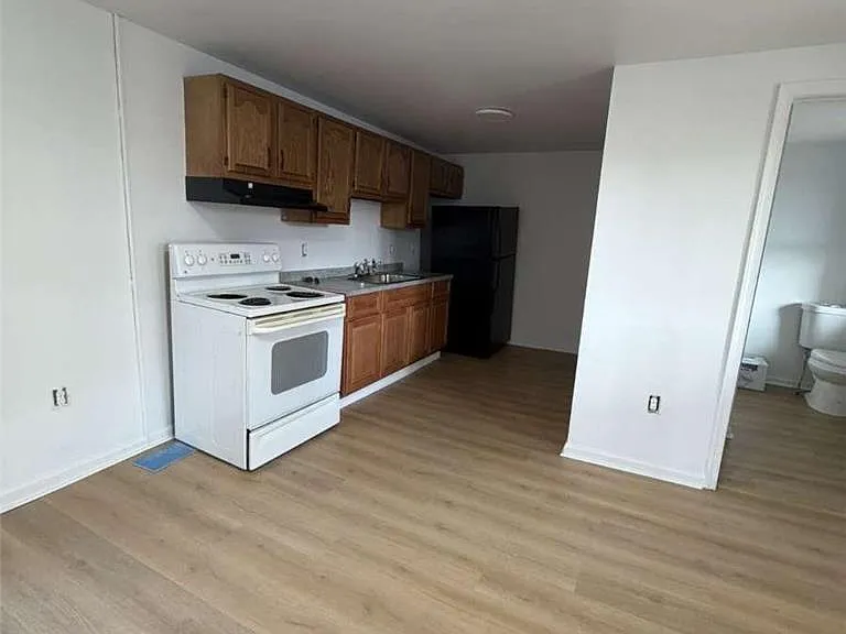 503 Dock St #B — Photo 4