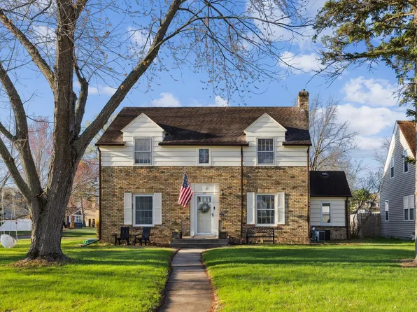 624 Bluff Ave, Brainerd, MN 56401