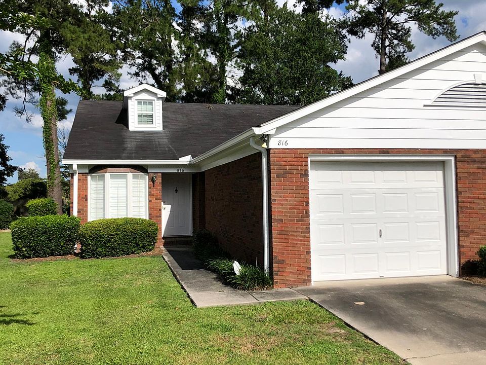 2nd image of 816 Saint Marys Dr