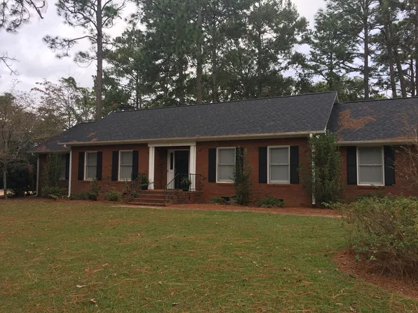 114 Northwoods Dr, Thomasville, GA 31757