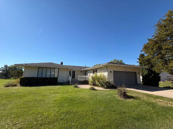 906 Bratton Ave, Marseilles, IL 61341