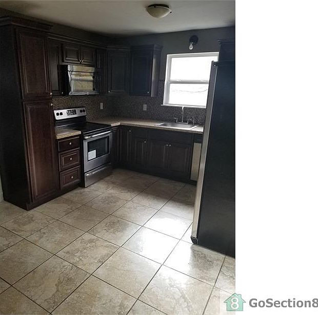 2nd image of 1516 Maralyn Dr