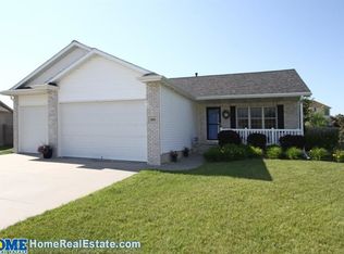 5931 Cavvy Rd, Lincoln, NE 68516