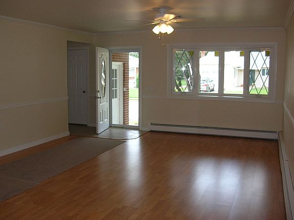 5th image of 21 Exitir St