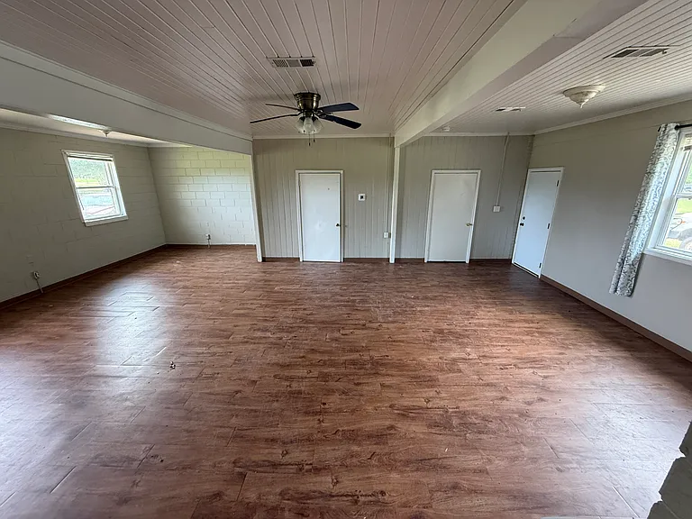 567 Jordan Rd — Photo 19