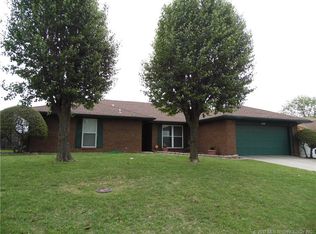 1310 Willow Brook St, Ada, OK 74820