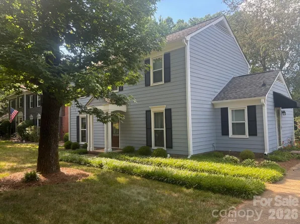 8614 Ducksbill Dr, Charlotte, NC 28277