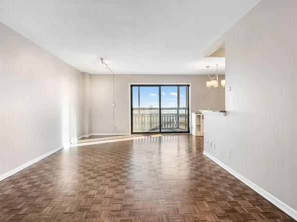 410 Groveland Ave APT 1605, Minneapolis, MN 55403