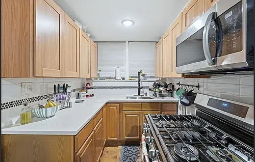 328 John St #1 Photo 1