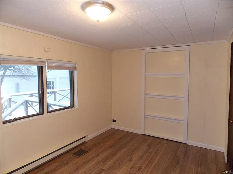 37 Wilna Ave — Photo 18