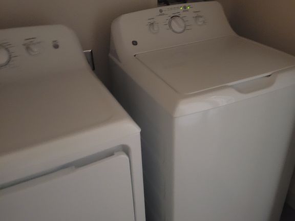 4th image of 1202 NE 9th Ave Unit A