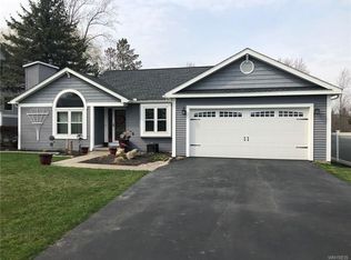 136 Beech Rd, East Aurora, NY 14052