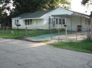 117 Clark St, Picayune, MS 39466