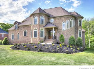 9123 Unbridle Ln, Waxhaw, NC 28173