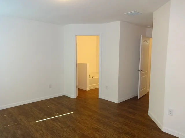 627 Chatham Walk Dr — Photo 10